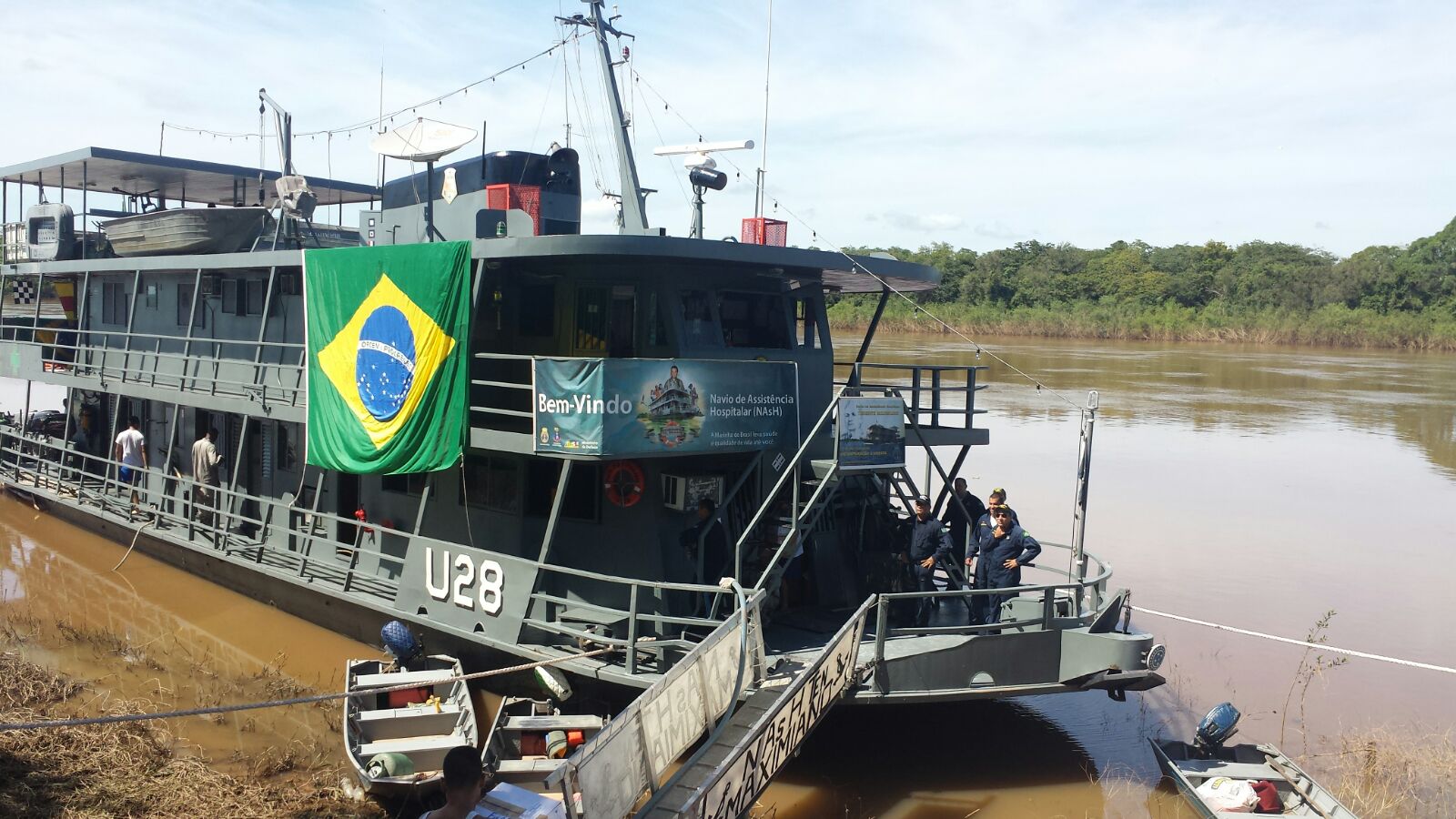 Operao Celeiro est sendo realizada   em Cceres pela Marinha do Brasil