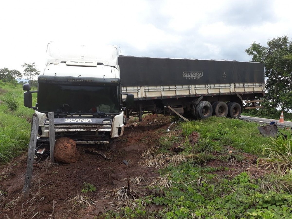 BRUXA SOLTA: Coliso entre Plio e Scania na 070 resulta vitima grave