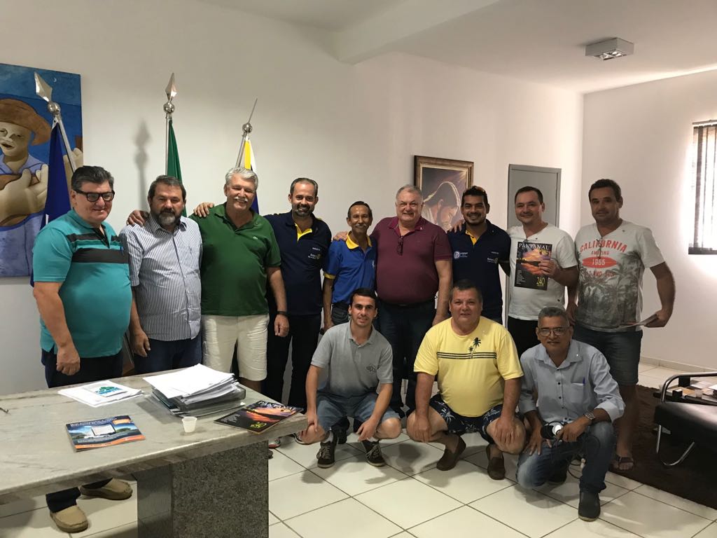 Rotary Club de Cceres recepciona  companheiros do Distrito 4621 - SP