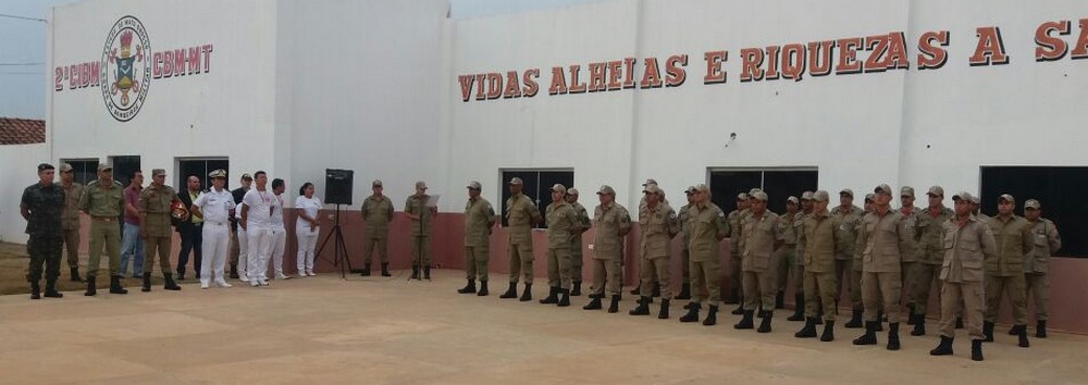 Bombeiros Militares festejaram o aniversrio de  52 anos da corporao no Estado de Mato Grosso